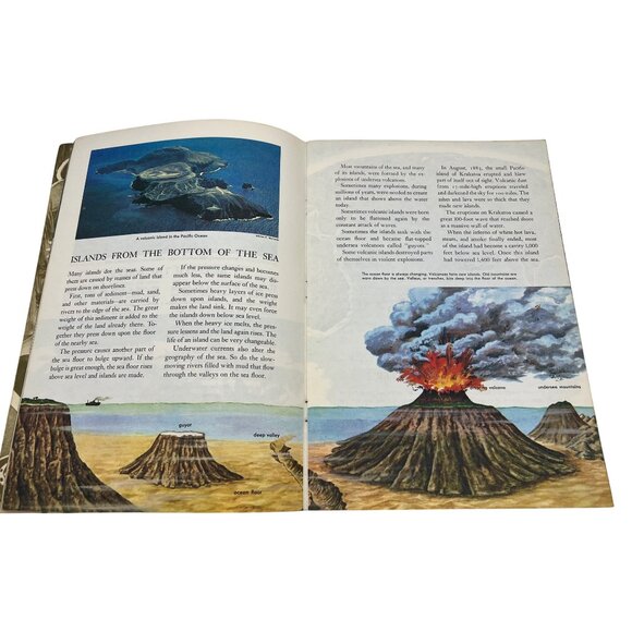 Golden Exploring Earth Books Oceanography Astronomy Dinosaurs 1970s Lot of 3 - Picture 4 of 8